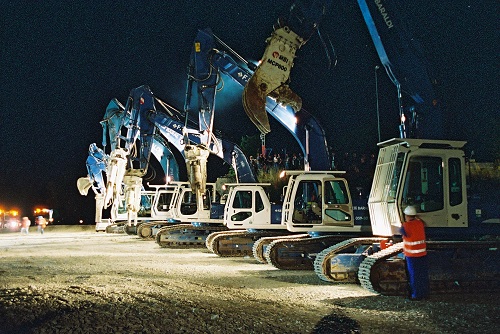 Preparazione alla Demolizione in notturna di ponti Autostradali